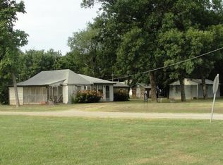 110 N Gerlach St, Nowata, OK 74048