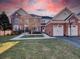 3 Sassinoro Blvd, Cortlandt Manor, NY 10567