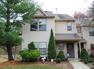 500 Goldthread Ct, Jackson, NJ 08527