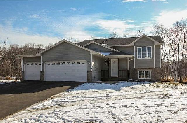 1st image of 410 168th Ave NE
