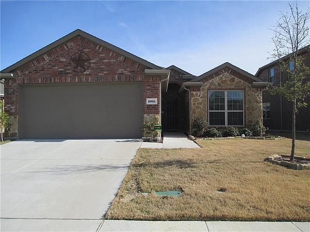 1st image of 2921 Pecan Grove Dr