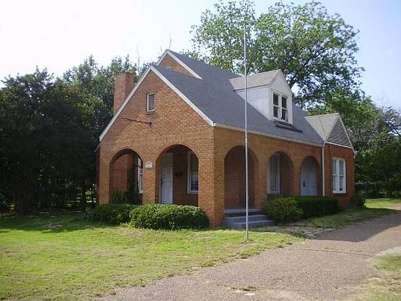 4th image of 3223 Chandler Hwy