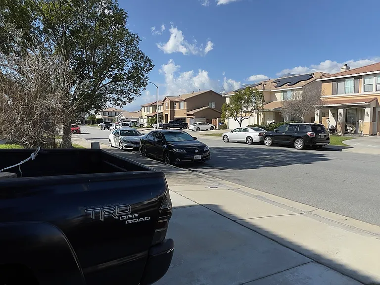 14585 Arizona St — Photo 8