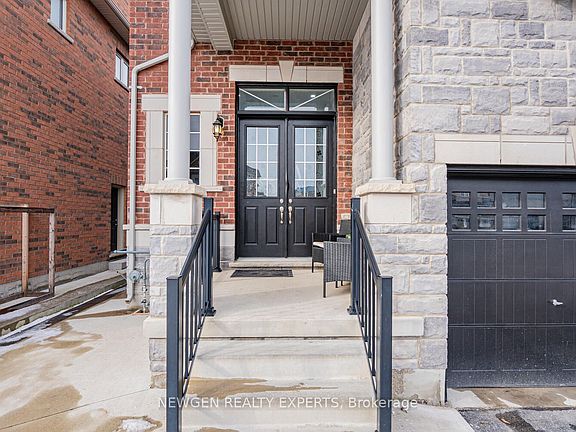 3rd image of 17 Monarch Dr