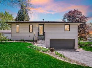 10411 Jennings Pl, Crown Point, IN 46307
