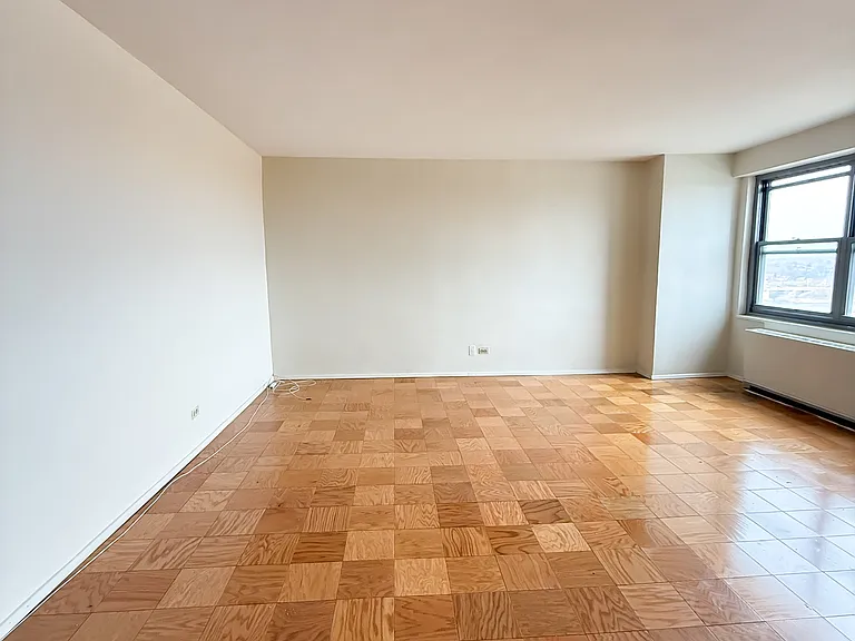 120 Casals Pl — Photo 14