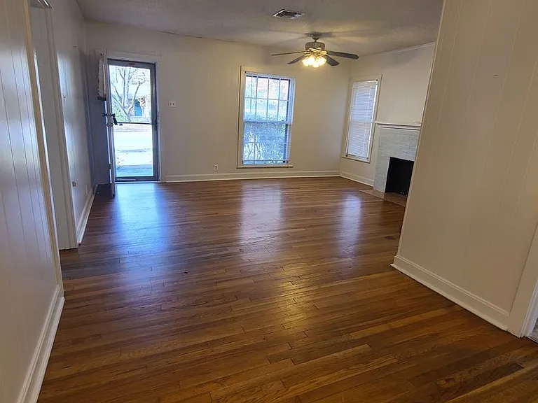 2930 S Donnybrook Ave — Photo 18