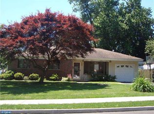 623 E Pine St, Feasterville Trevose, PA 19053