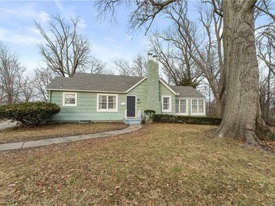 9108 E 68th St, Raytown, MO, 64133