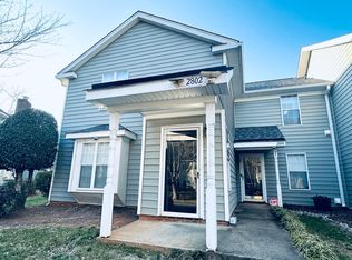 2802 Iron Gate Ln, Charlotte, NC 28212