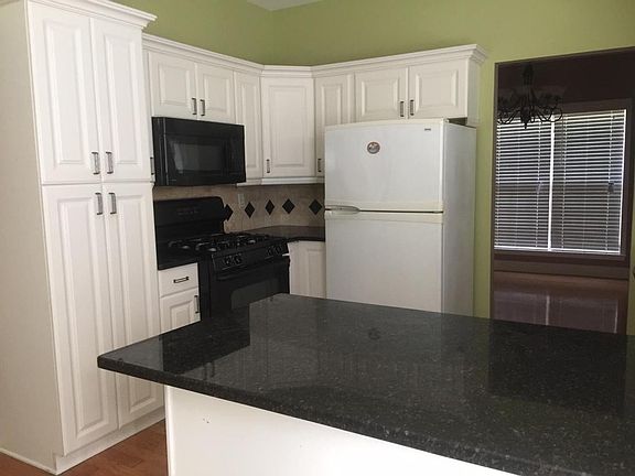 2nd image of 5816 Willow Lake Dr