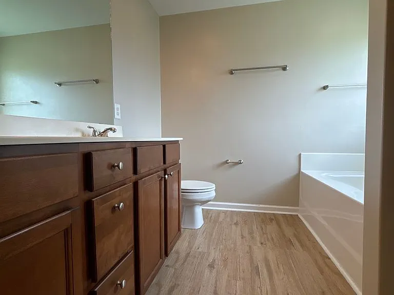 202 Prism Ct — Photo 15