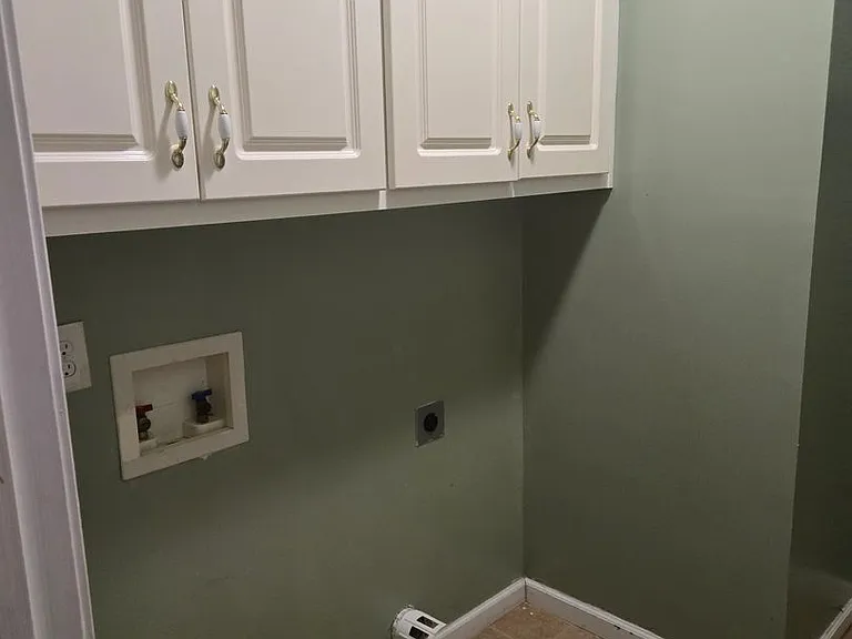 585 Cecily Dr — Photo 15