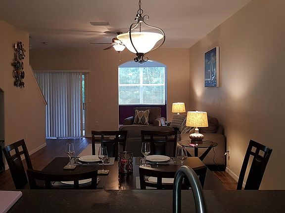 5th image of 1132 Sleepy Oak Dr