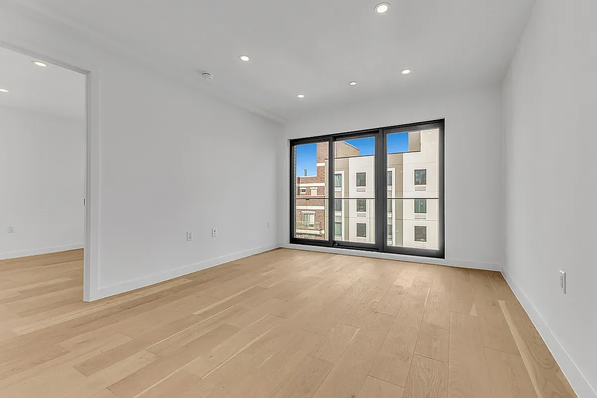 21-08 31st Avenue — Photo 3