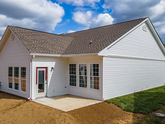 3rd image of 1414 Niki Way NE #15
