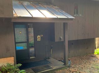 445 Old Quechee Rd #A, Hartford, VT 05047