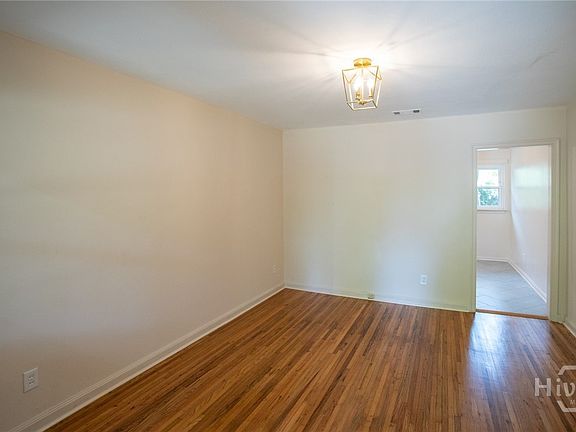 4th image of 215 Brandywine Rd #215
