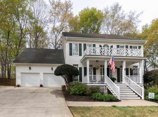 7 Saddle Club Ct, Simpsonville, SC 29680