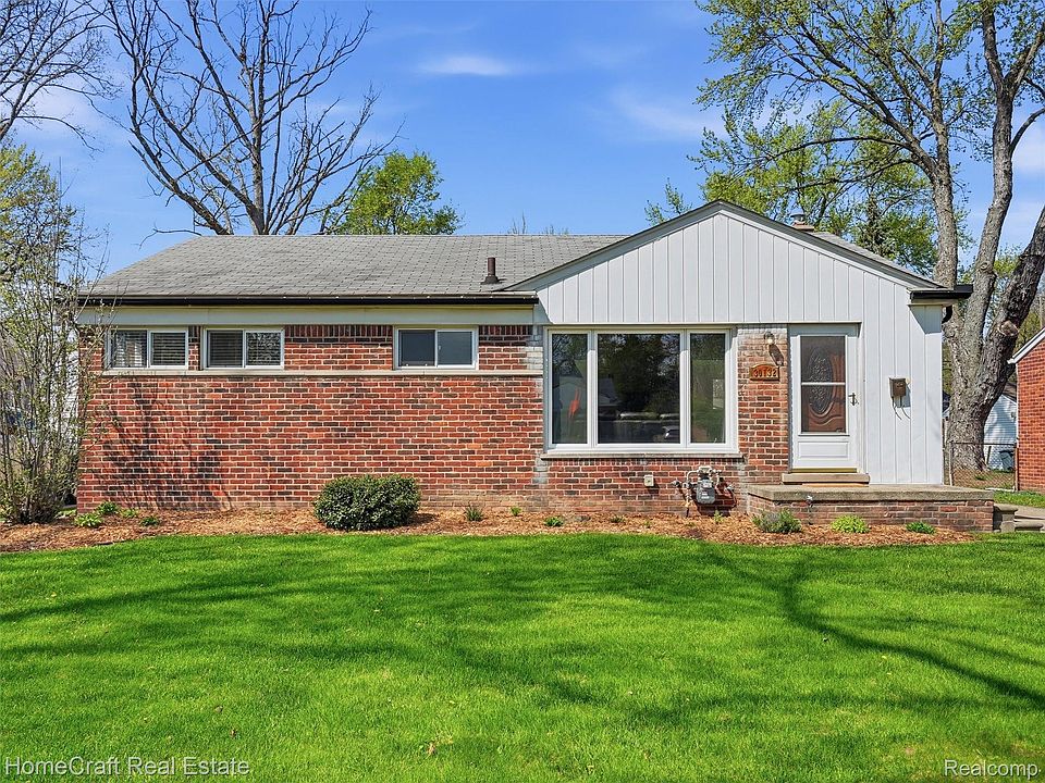 1st image of 30132 Westfield St