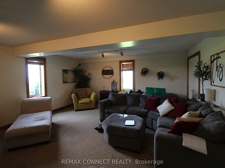 10748 McEwen Dr #HOUSE — Photo 15