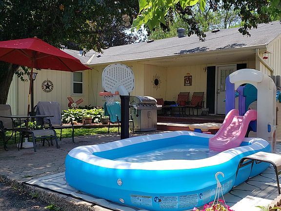 4th image of 6229 Garfield Ave S