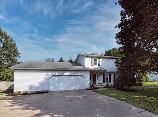 6824 Townsend Dr, Erie, PA 16505