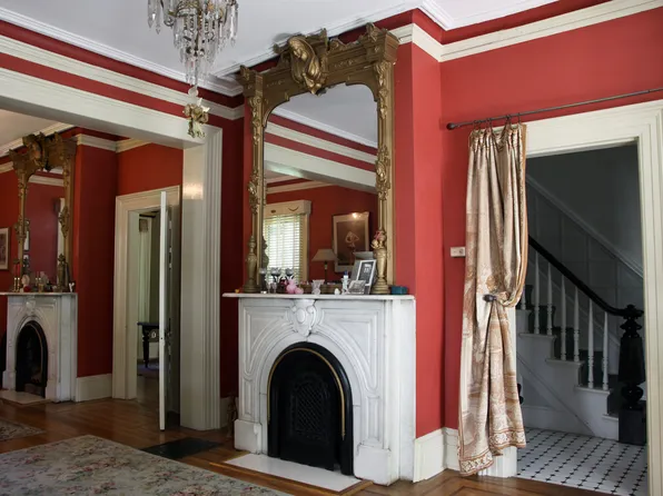 23 S Adelaide Ave, Highland Park, NJ 08904