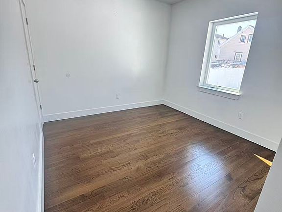 2nd image of 98 Cortelyou Ave #1