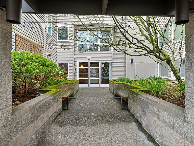 West Side Flats South — Photo 7