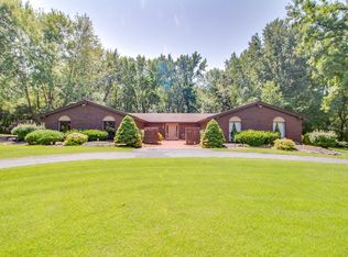 614 Hollow Ave, Jerseyville, IL 62052