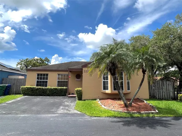 22289 SW 99th Ave, Cutler Bay, FL 33190