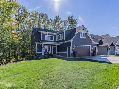 1866 Stratford Ln NW, Grand Rapids, MI, 49534