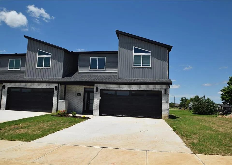520 Amethyst Rd