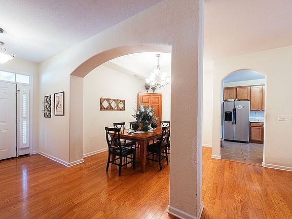 5th image of 1522 Graybrook Ln