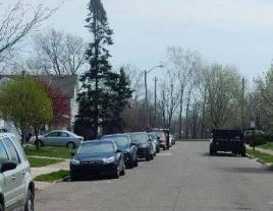 Exterior Neighborhood (street photo)