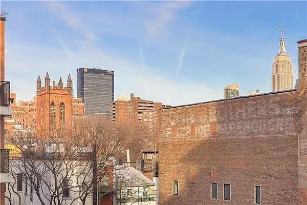 Sold by Town Residential | media 17