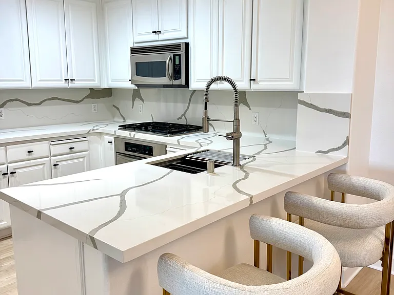 1800 Alma Ave #306 — Photo 2