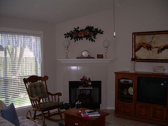 3rd image of 7218 Brockington Dr