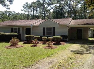 139 Springfield Rd, Pawleys Island, SC 29585