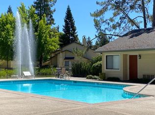 1806 Woodlake Dr, Santa Rosa, CA 95405