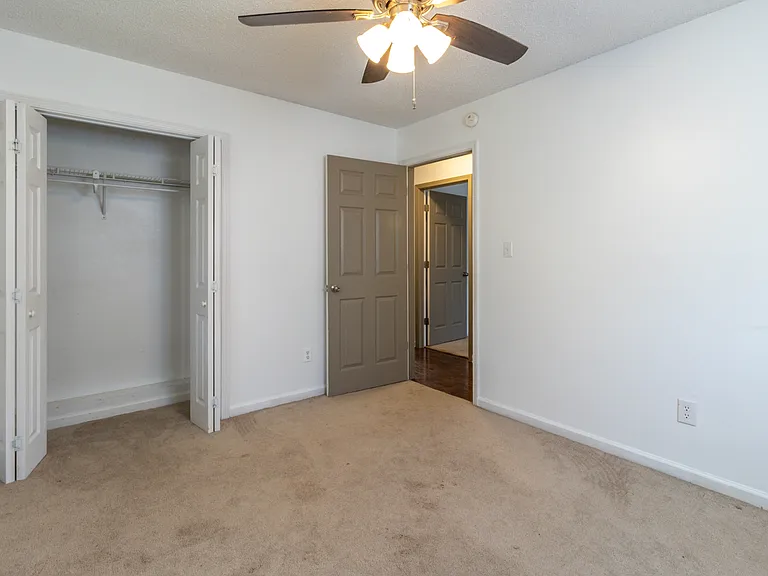 2821 Vicksburg Ln — Photo 20