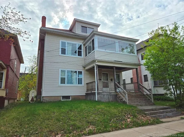 354 Cameron St, Moncton, NB E1C 5Z6