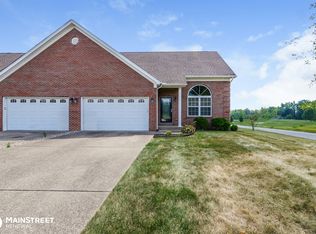 2924 River Heritage Trl, Jeffersonville, IN 47130