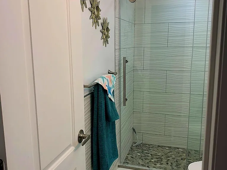 300 Duck Key Dr #6 — Photo 14