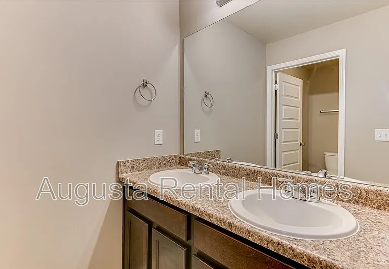 5060 Vine Ln — Photo 28