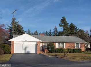 509 Edgemont Ter, Martinsburg, WV 25401