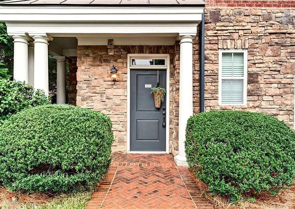 1st image of 2300 Peachford Rd APT 3004