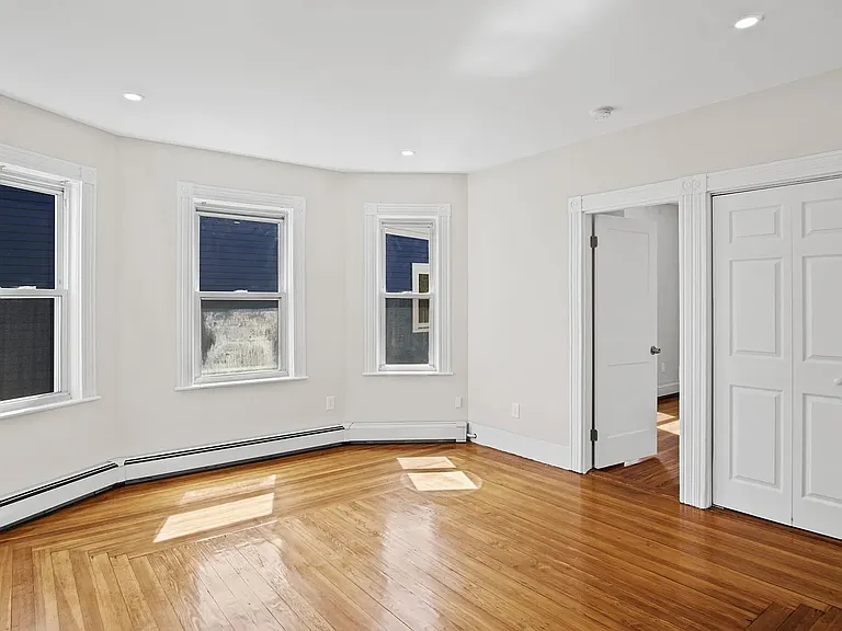 12 Redfield St #3 — Photo 11