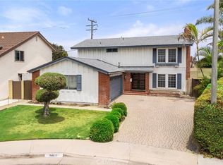 9461 Pier Dr, Huntington Beach, CA 92646